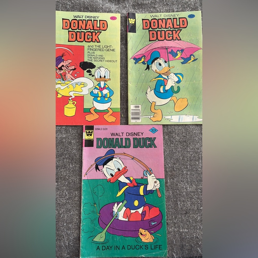 Walt Disney Donald Duck Comic Book Set